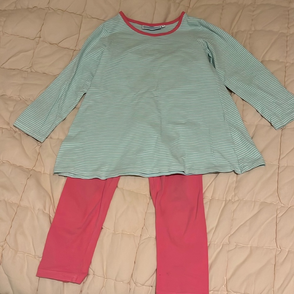 Little girls tunic/pant set